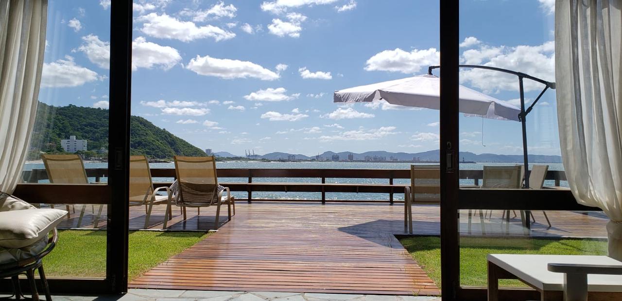 Casa Renaux Beira Mar 641,14m2 - Cabeçudas / Itajaí