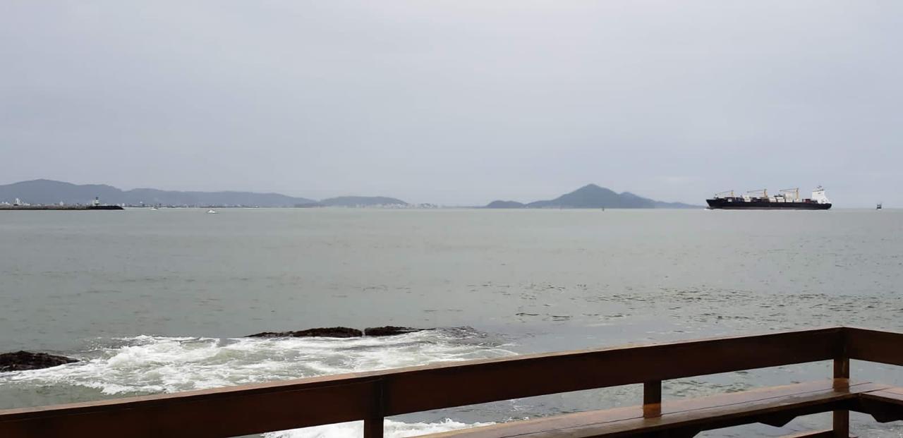 Casa Renaux Beira Mar 641,14m2 - Cabeçudas / Itajaí