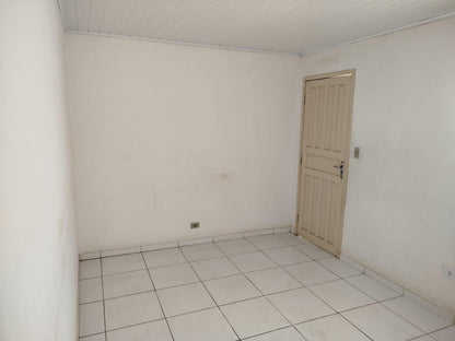 Terreno 330m² com Duas Casas - Colombo, PR