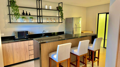 Apartamentos One House - Novo Mundo / Curitiba