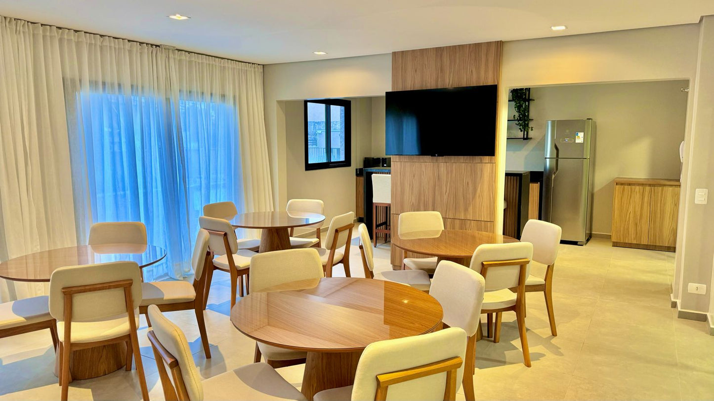 Apartamentos One House - Novo Mundo / Curitiba